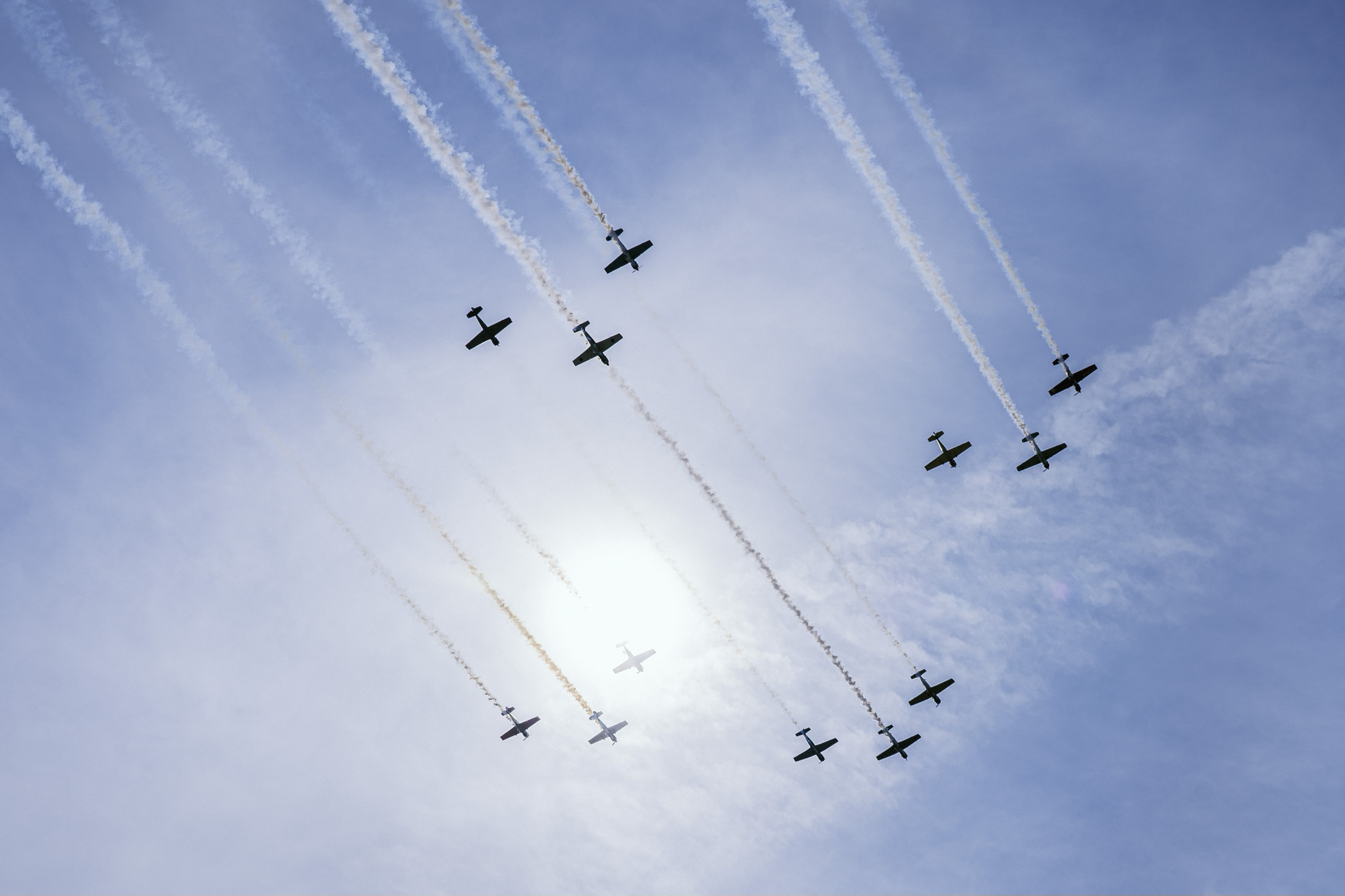 Formation trailing smoke